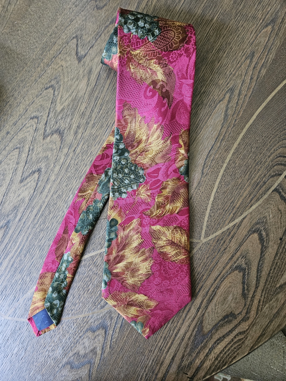 Harve Benard Pink and Gold Floral Paisley Tie